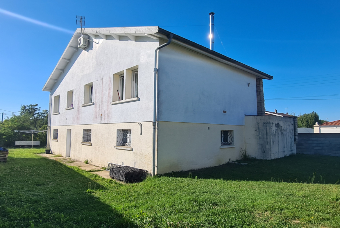 c2b12028