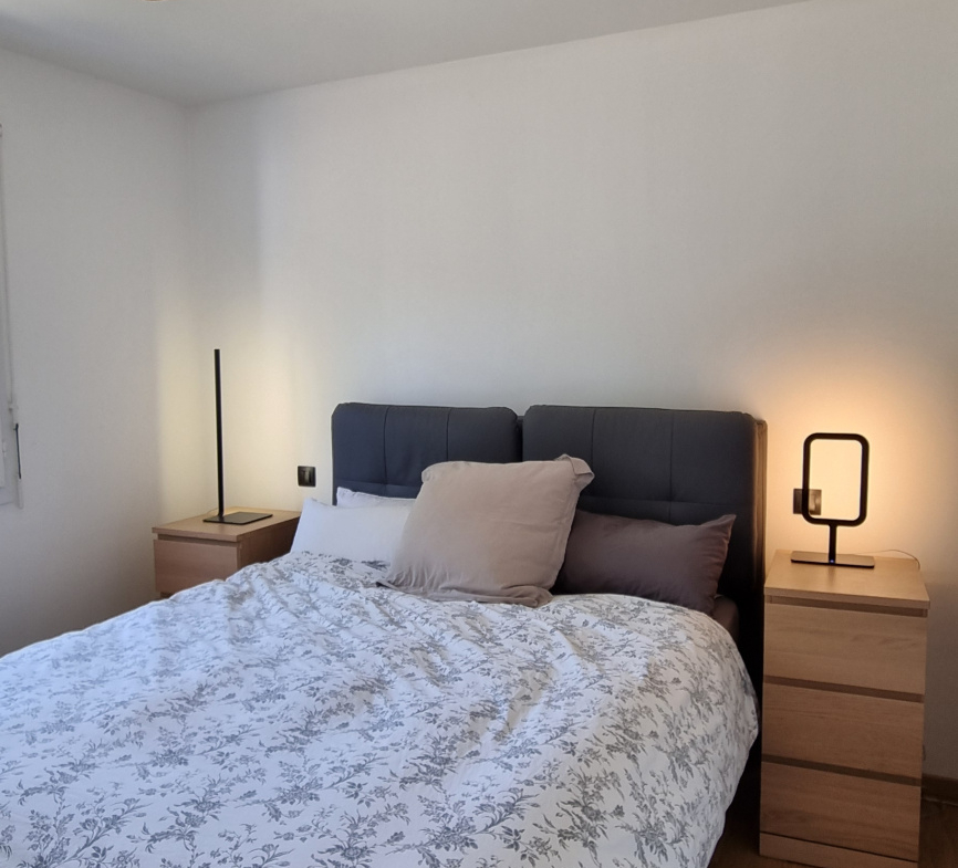 9957a540