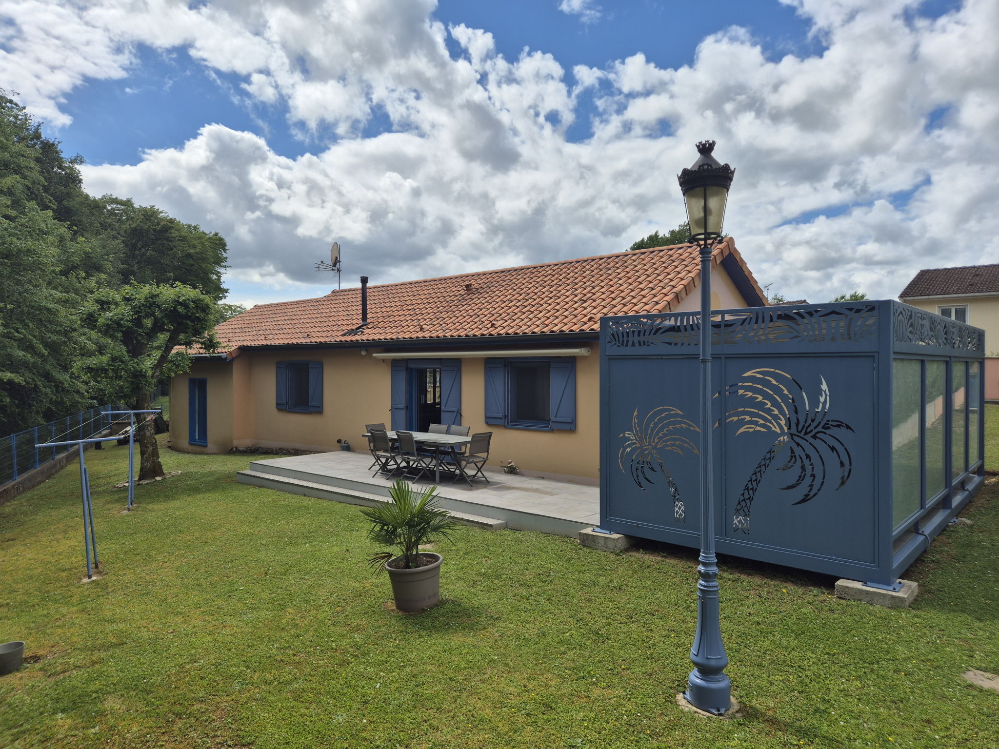 cb8bee7e