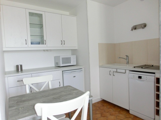 c3252b42